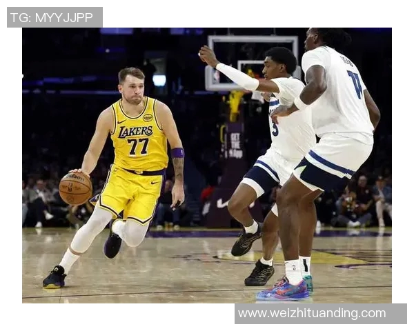 湖人首胜第三节止血：里夫斯三分+戴维斯15+8，东契奇45分10板5记三分