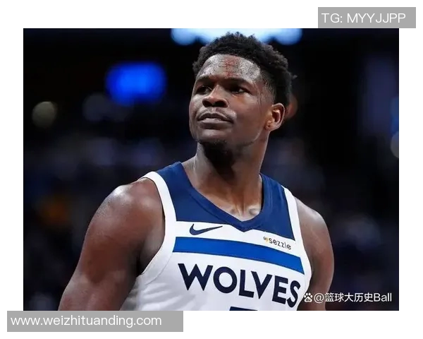 爱德华兹第15次命中5+三分且得分30+,本赛季联盟最多